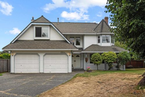 2304 151a St, Surrey, BC, V4A8S9 | Card Image