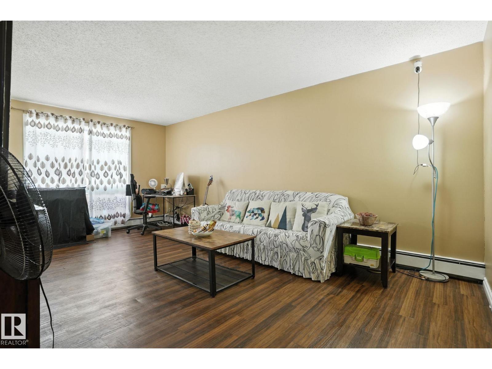 Residential in Edmonton 4