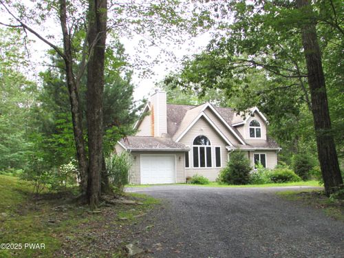 135 Blueridge Ln, Lords Valley, PA, 18428 | Card Image