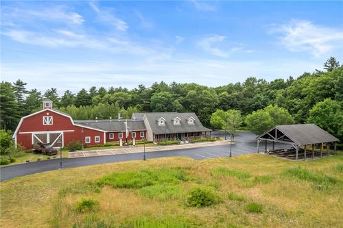 435 Nooseneck Hill Road, Exeter, RI, 02822 | Card Image