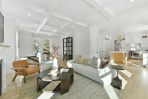 38 Parker Rd, Wellesley, MA, 02482 | Card Image