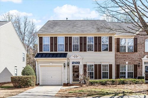 2301 Whitford Ln, Charlotte, NC, 28210-4488 | Card Image