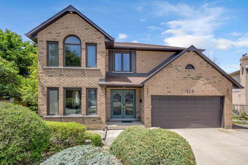 489 Acadia Dr, Hamilton, ON, L8W3A3 | Card Image