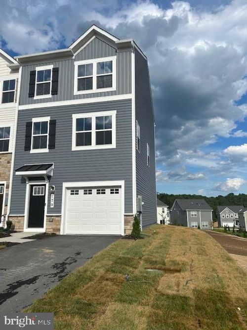 170 Sioux Loop, WINCHESTER, VA, 22602-6954 | Card Image