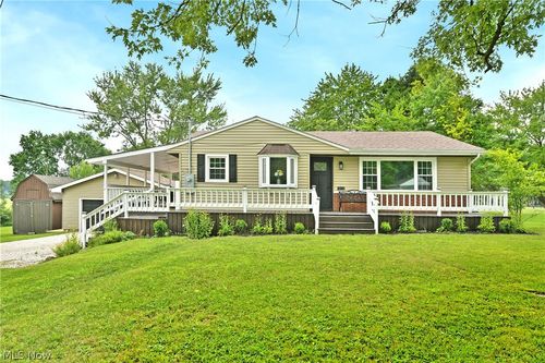 3121 Williams St Nw, Warren, OH, 44481-9431 | Card Image