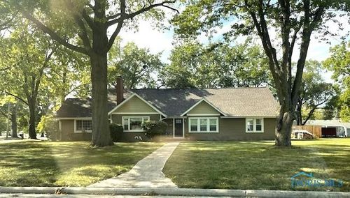 630 Center Ridge Rd, Bryan, OH, 43506-2347 | Card Image