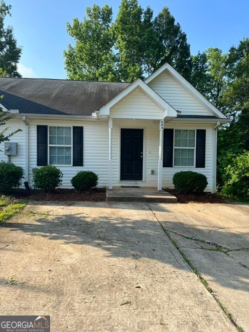 135 Harvest Ct, Milledgeville, GA, 31061-8136 | Card Image