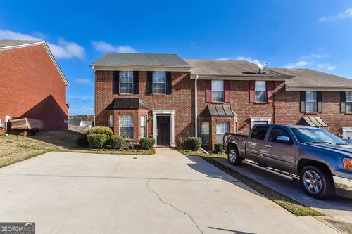 5686 Wind Gate Ln, Lithonia, GA, 30058-2604 | Card Image