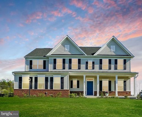 8016 International Dr, WARRENTON, VA, 20187-4750 | Card Image