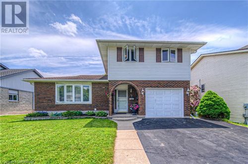 54 Dalkeith Drive, Cambridge, ON, N1S4P1 | Card Image