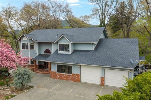 113 Walnut Dr, Rogue River, OR, 97537-9623 | Card Image