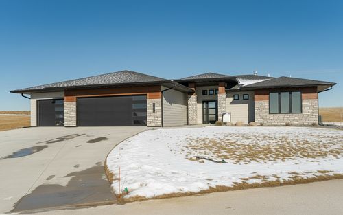6653 Morgan Dr Nw, Byron, MN, 55920-5503 | Card Image