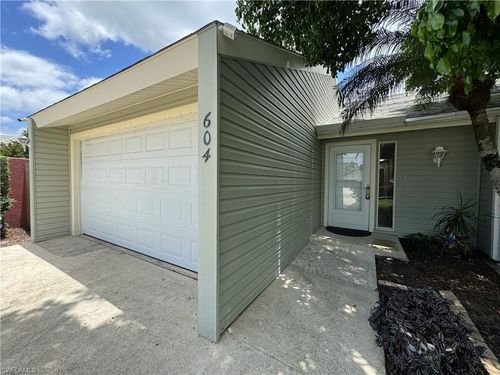 604 102nd Ave N, Naples, FL, 34108 | Card Image