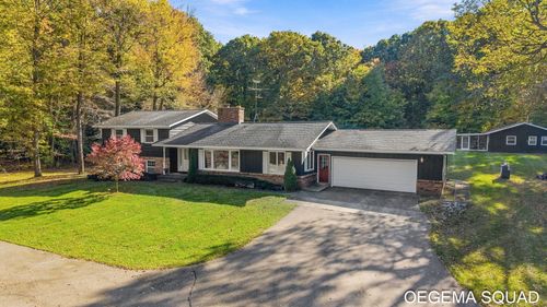 2000 142nd Ave, Dorr, MI, 49323-9503 | Card Image