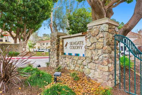 101 Whippoorwill Ln, Aliso Viejo, CA, 92656-1868 | Card Image