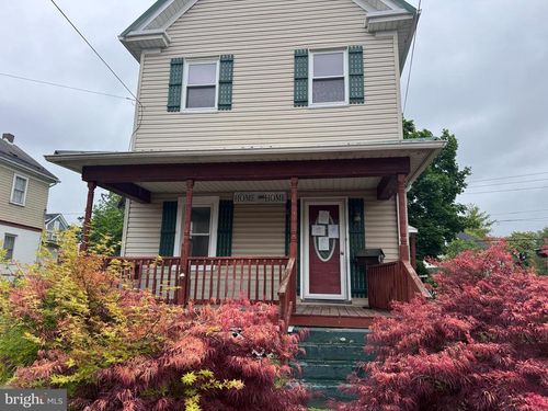 805 Maryland Ave, MARTINSBURG, WV, 25401-2119 | Card Image