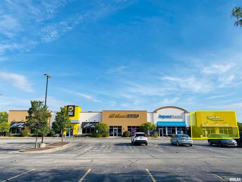 4402 16th St, Moline, IL, 61265-7012 | Card Image