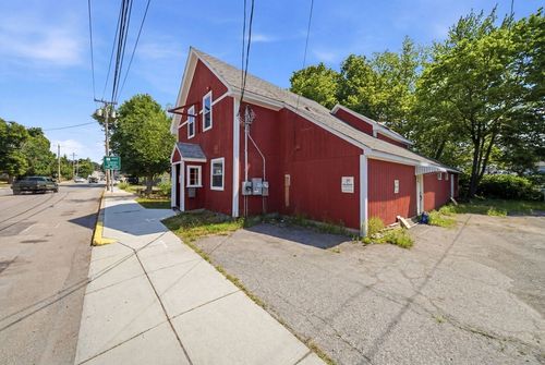 335 N Washington St, North Attleboro, MA, 02760-1223 | Card Image