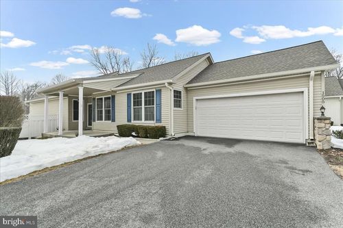 1505 N Hunting Horn Turn, GLEN MILLS, PA, 19342-2248 | Card Image