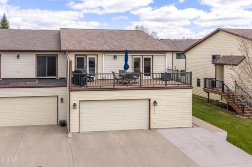 1072 Westwood St, Bismarck, ND, 58504-6273 | Card Image