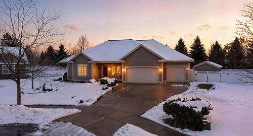 71 Glacier Cir, Kalispell, MT, 59901-2120 | Card Image