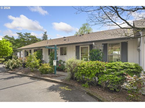 2-11575 Sw Crown Ct, King City, OR, 97224-2680 | Card Image