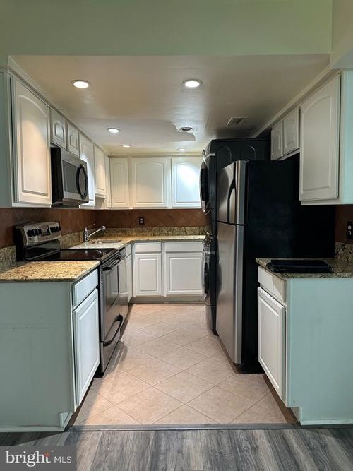 1721 Leisure Way, CROFTON, MD, 21114-1919 | Card Image