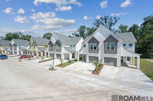 1117 Briar Gate Dr, Baton Rouge, LA, 70820-4573 | Card Image