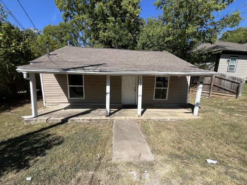 509 White St, Columbia, TN, 38401-3840 | Card Image