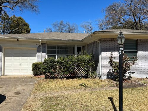427 Royal Crest Dr, Richardson, TX, 75081-6038 | Card Image