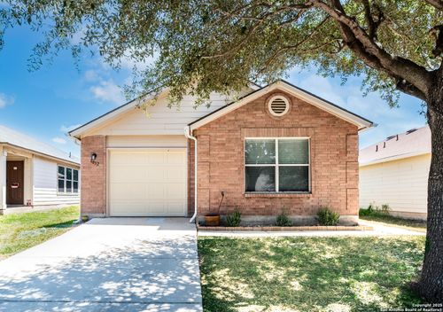 8852 Staghorn Ml, Converse, TX, 78109-3564 | Card Image