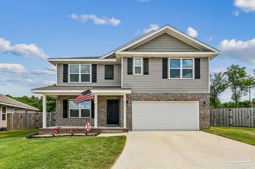 5731 Guinevere Ln, Milton, FL, 32583 | Card Image