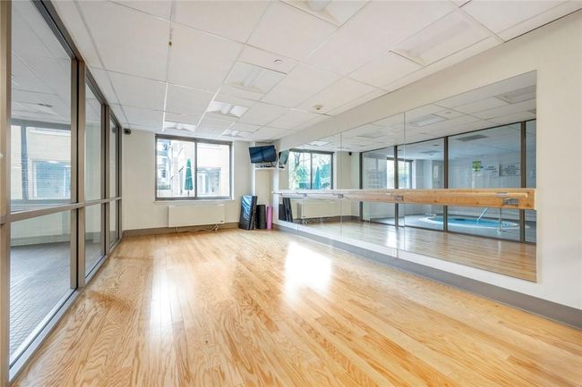 Yoga/.ballet/dance Studio | Image 19