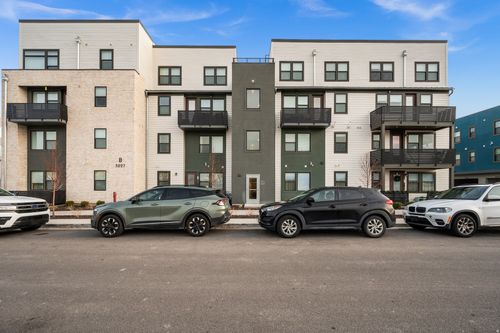 b201-5227 W Reventon Dr, South Jordan, UT, 84009-1801 | Card Image