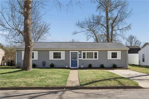 1810 Beall Dr, Hampton, VA, 23663-1912 | Card Image