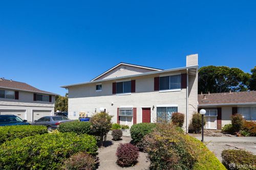 c-2585 El Portal Drive, San Pablo, CA, 94806 | Card Image