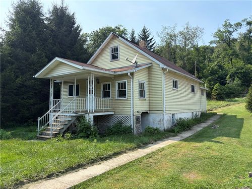 220 Bethel St, Hollsopple, PA, 15935-8601 | Card Image