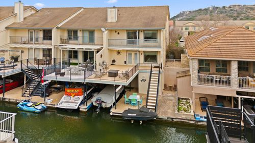 406 Horseshoe Bay North Blvd, Horseshoe Bay, TX, 78657-6331 | Card Image