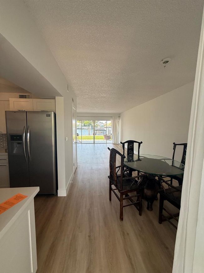 APT-1B - 2613 Ne 28 Th Ct, Condo with 2 bedrooms, 2 bathrooms and null parking in Lighthouse Point FL | Image 4