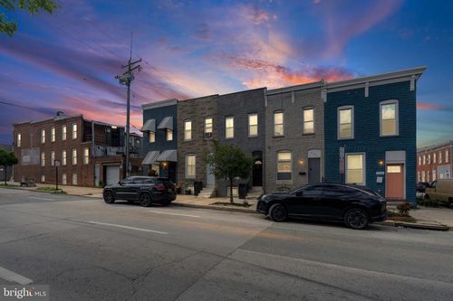 2502 E Madison St, BALTIMORE, MD, 21205-1702 | Card Image