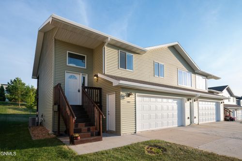 1003 Bremner Ave, Bismarck, ND, 58503-2001 | Card Image