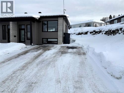 44 Rue Volpé, Edmundston, NB, E3V0H9 | Card Image