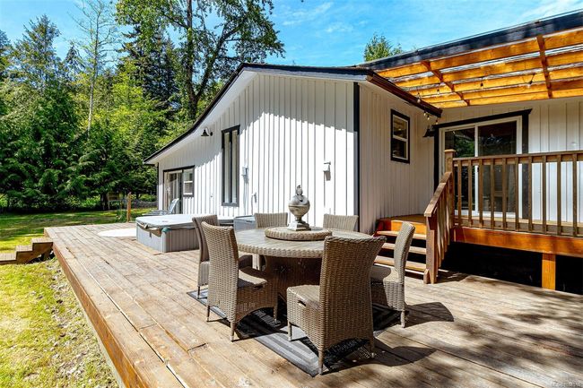 3412 Otter Point Rd, House other with 4 bedrooms, 3 bathrooms and 10 parking in Sooke BC | Image 48