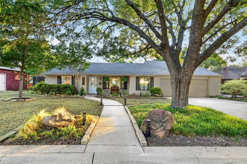 4316 Norwich Dr, Fort Worth, TX, 76109-5204 | Card Image