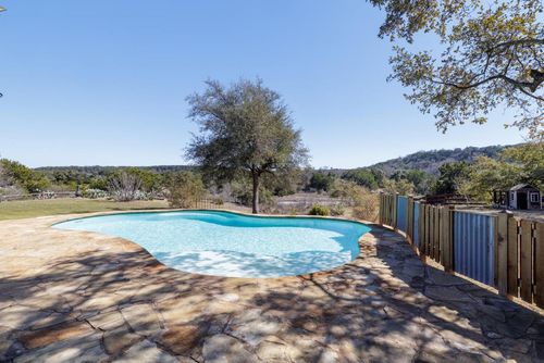 117 Waterford Ln, Georgetown, TX, 78628-6905 | Card Image