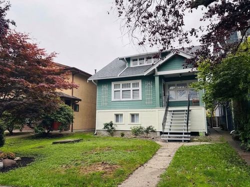 936 W 17th Ave, Vancouver, BC, V5Z1V4 | Card Image