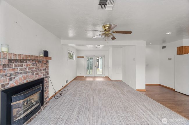 2300 W 2 Nd St, House other with 2 bedrooms, 1 bathrooms and 2 parking in Aberdeen WA | Image 5