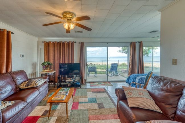 106 Chuckwagon, House other with 3 bedrooms, 3 bathrooms and 4 parking in Burnet TX | Image 18