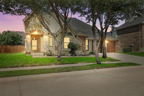 841 Branch Xing, Lantana, TX, 76226-6448 | Card Image