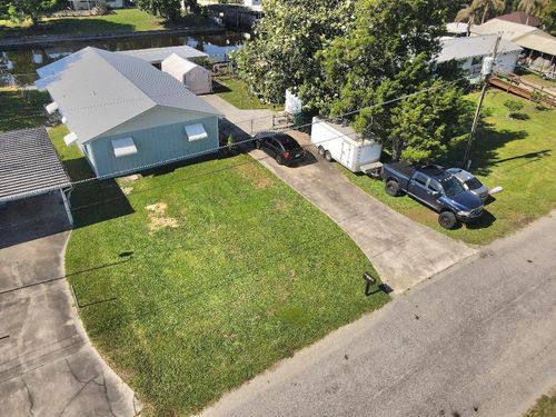 2828 Se 21st Ct, Okeechobee, FL, 34974-6333 | Card Image